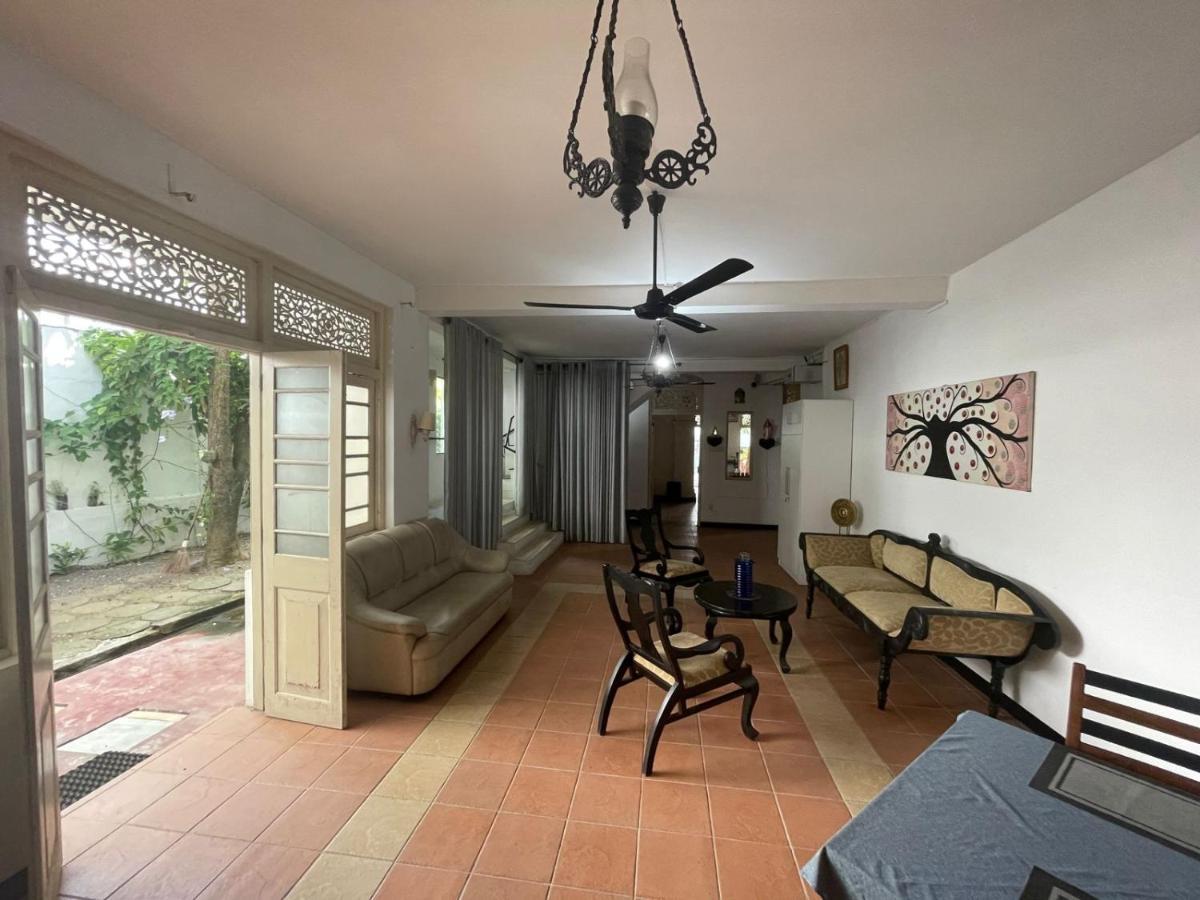 Beverly Villa Dehiwala-Mount Lavinia Esterno foto