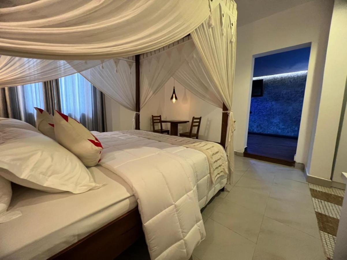 Beverly Villa Dehiwala-Mount Lavinia Esterno foto