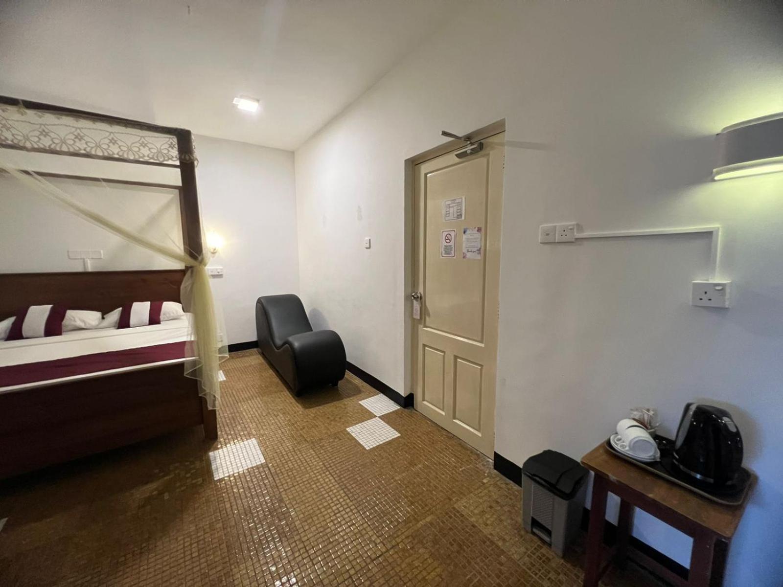 Beverly Villa Dehiwala-Mount Lavinia Esterno foto